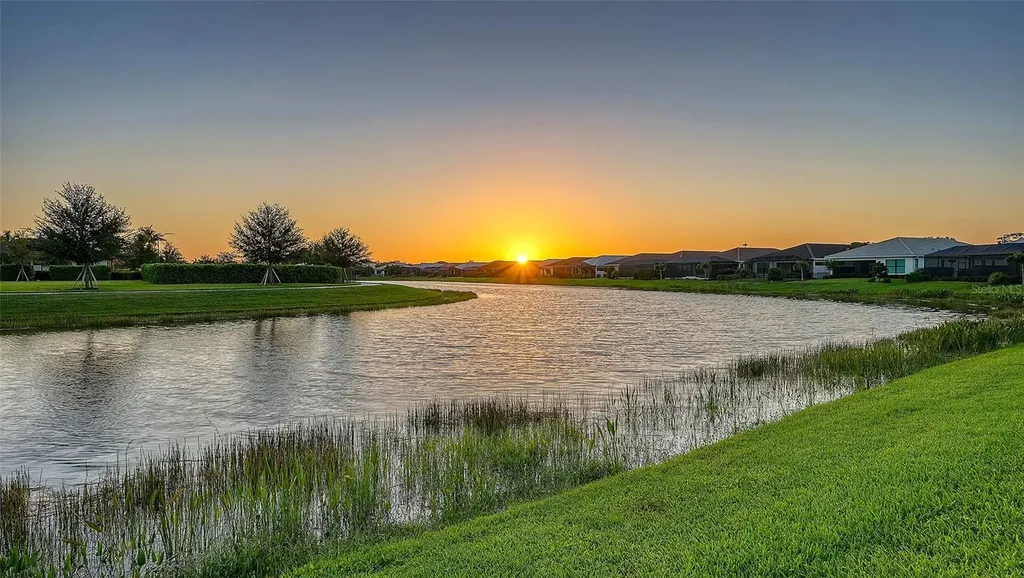 4921 Surfside Circle Bradenton FL 34211