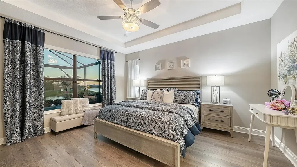 4921 Surfside Circle Bradenton FL 34211