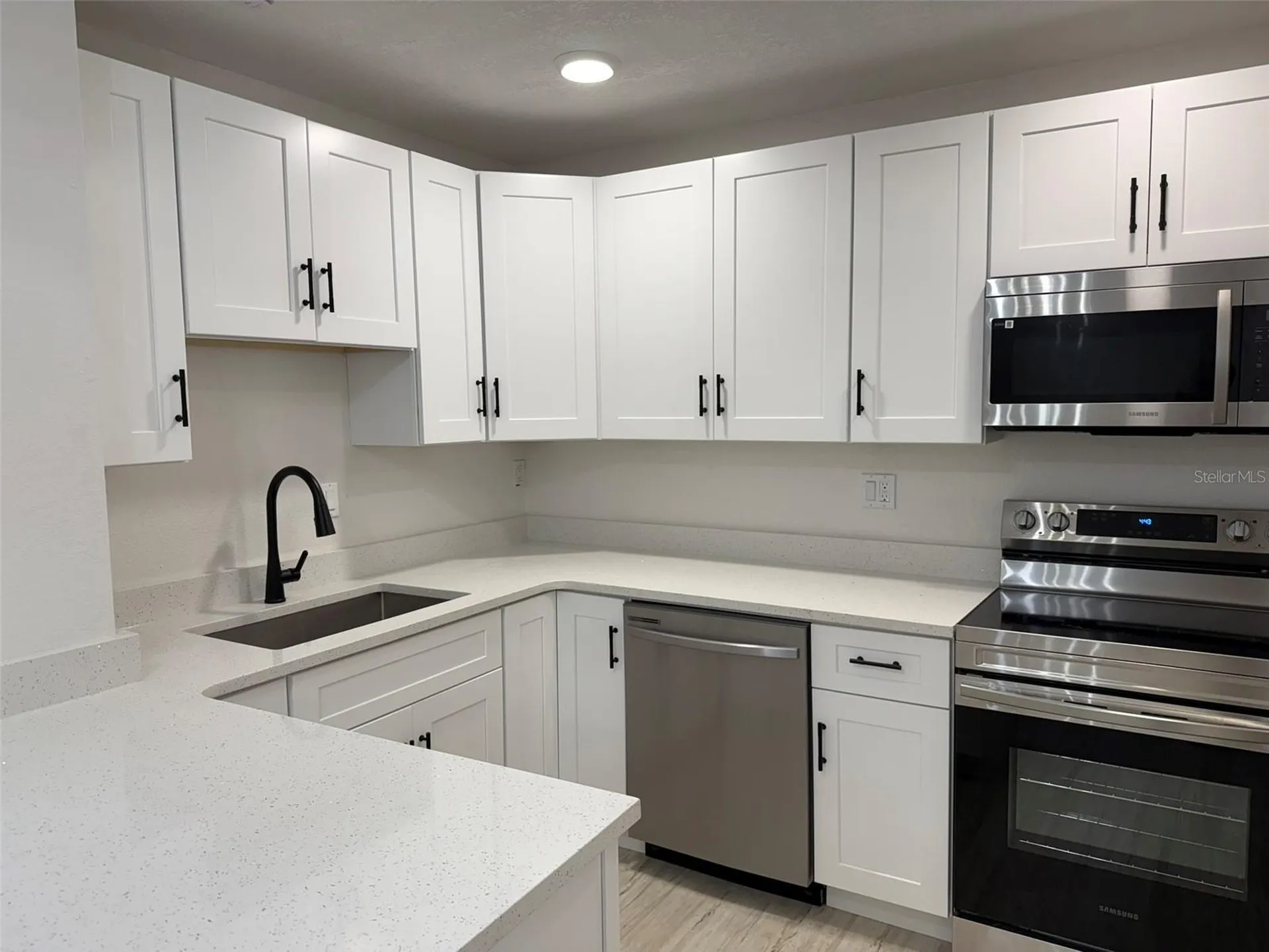 2413 18th Avenue N St Petersburg FL 33713