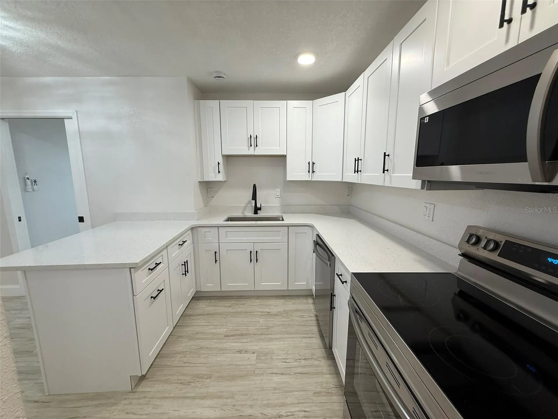 2413 18th Avenue N St Petersburg FL 33713