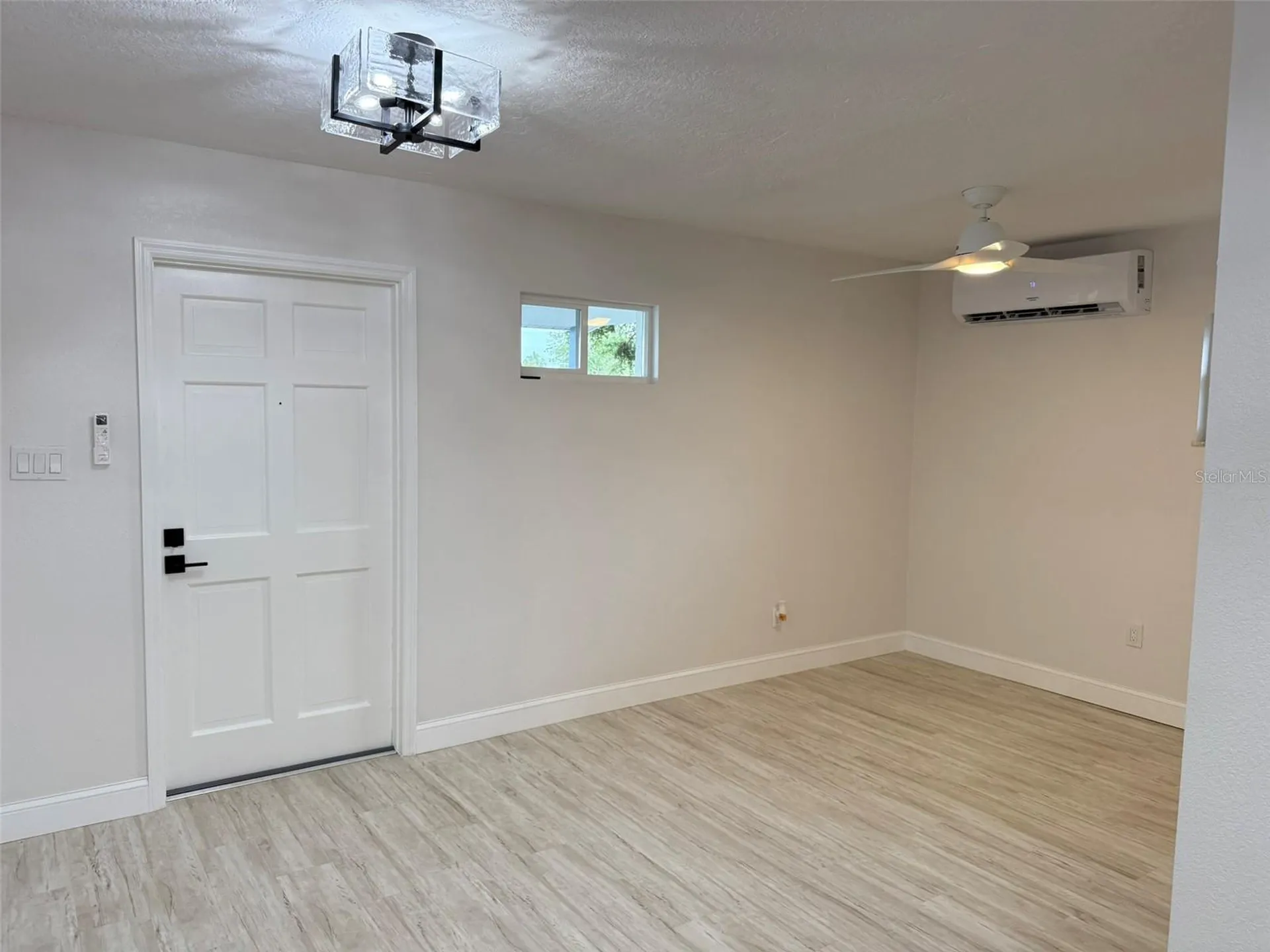2413 18th Avenue N St Petersburg FL 33713