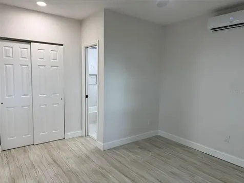 2413 18th Avenue N St Petersburg FL 33713