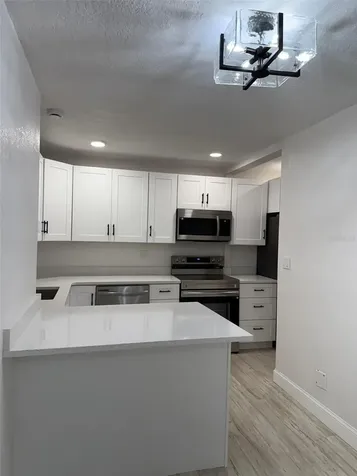 2413 18th Avenue N St Petersburg FL 33713