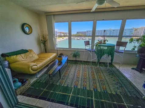 5940 30th Avenue S Gulfport FL 33707