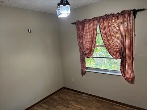 5136 Nadine Street Orlando FL 32807