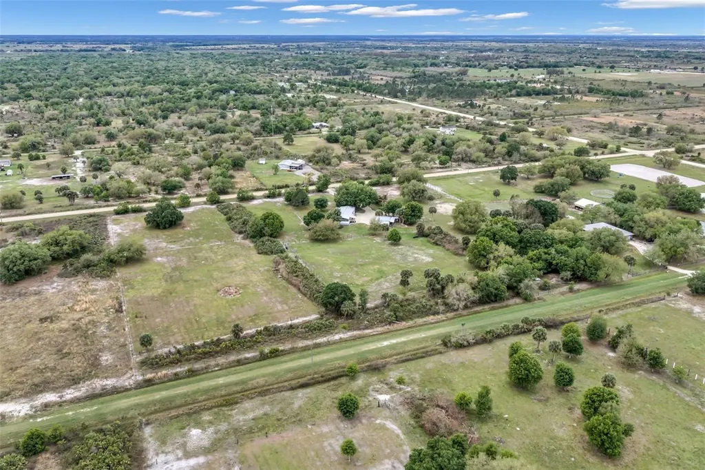 17255 NW 272nd Street Okeechobee FL 34972