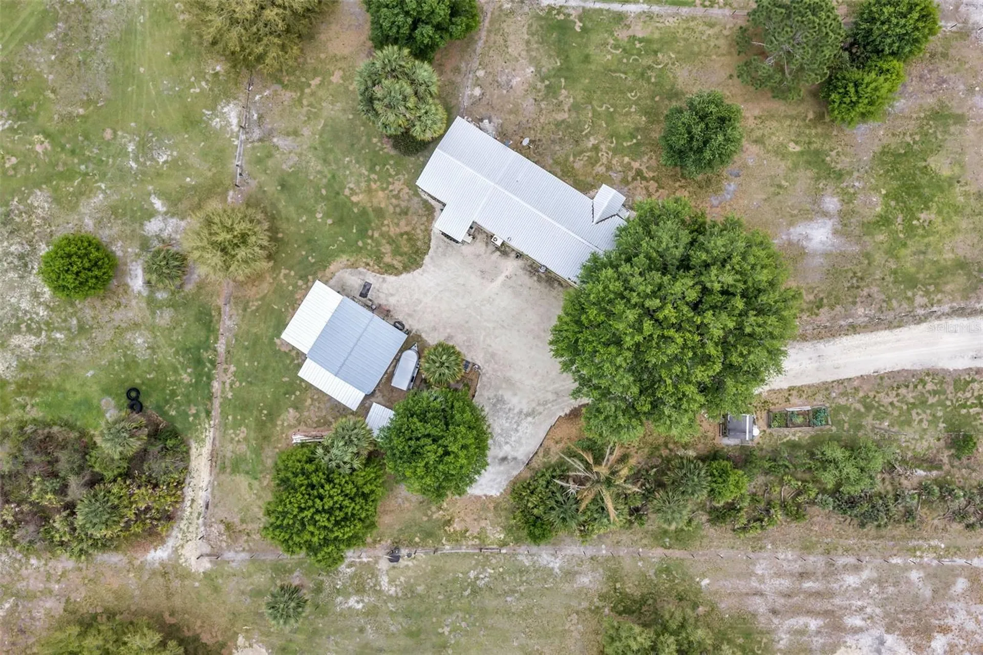 17255 NW 272nd Street Okeechobee FL 34972