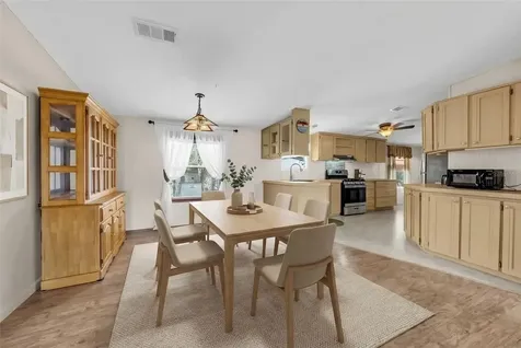 17255 NW 272nd Street Okeechobee FL 34972