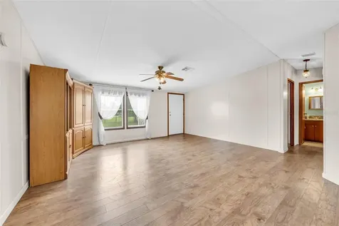 17255 NW 272nd Street Okeechobee FL 34972