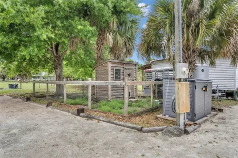 17255 NW 272nd Street Okeechobee FL 34972