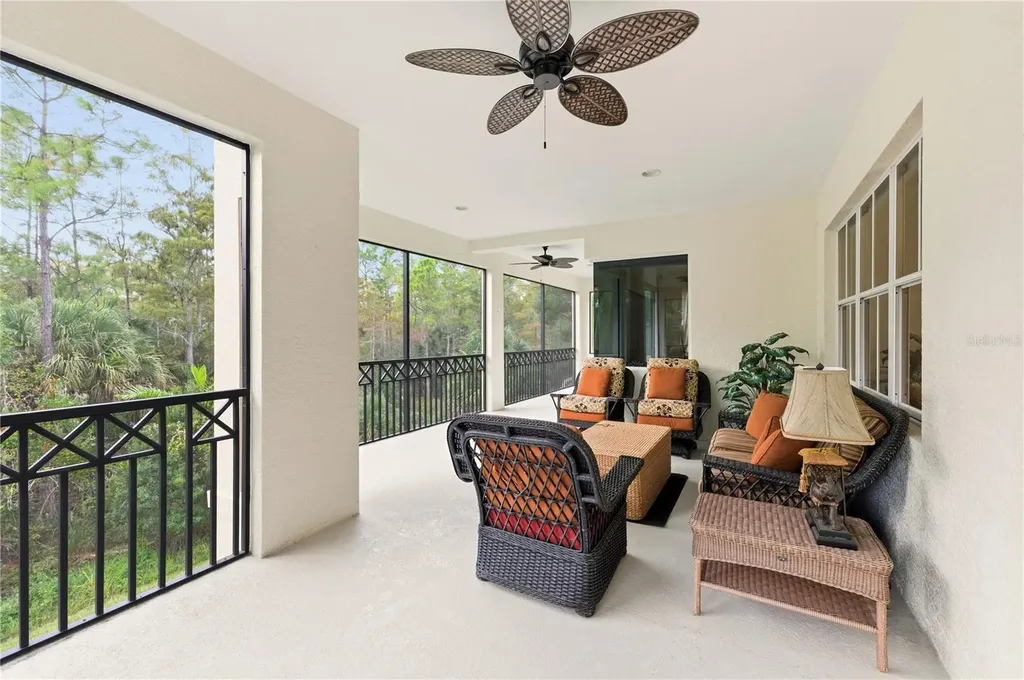 2843 Tiburon Boulevard E Naples FL 34109