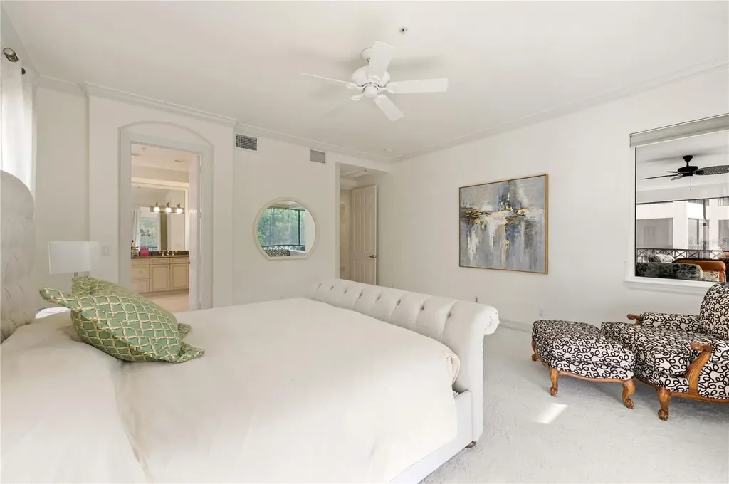2843 Tiburon Boulevard E Naples FL 34109