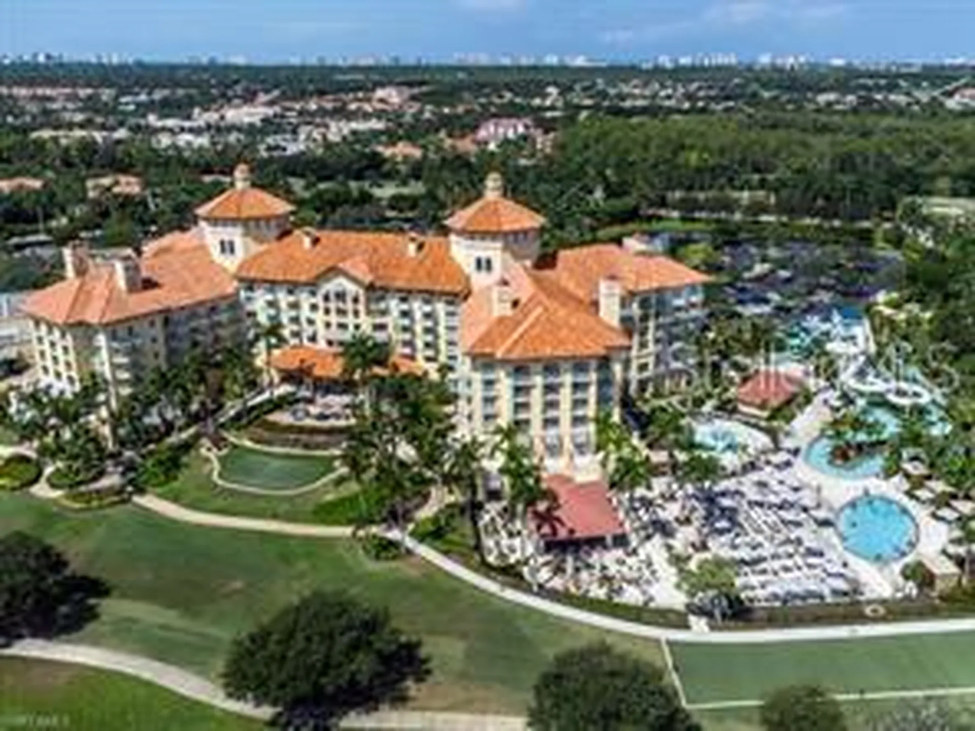 2843 Tiburon Boulevard E Naples FL 34109