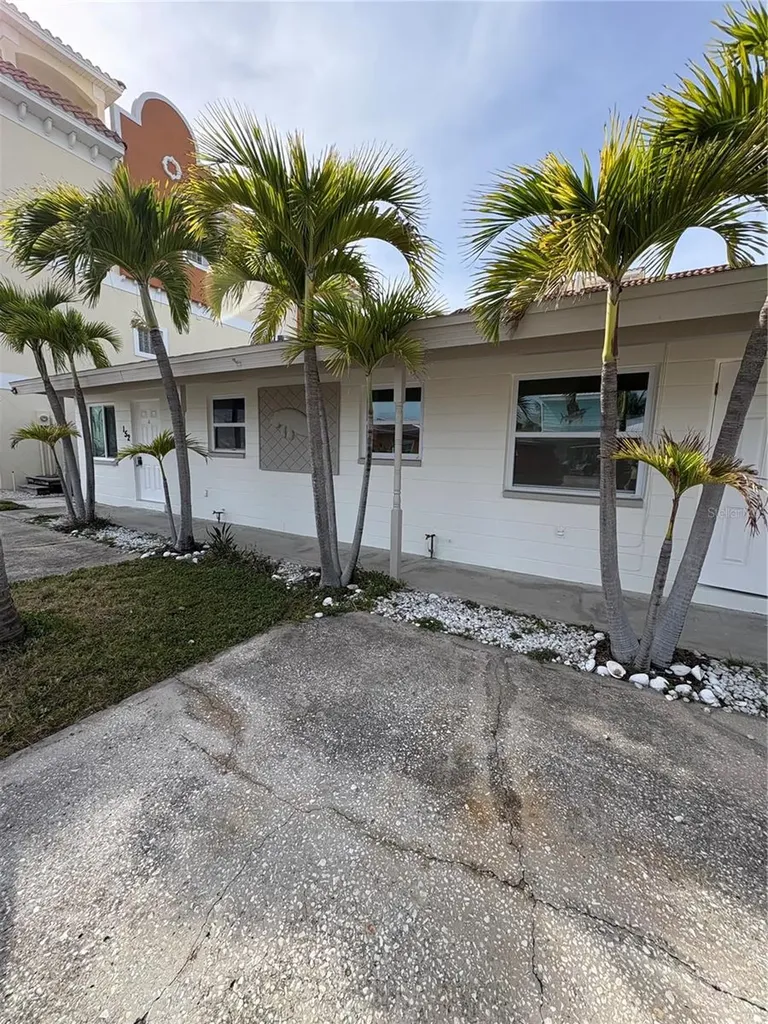 152 175th Terrace Drive E Redington Shores FL 33708