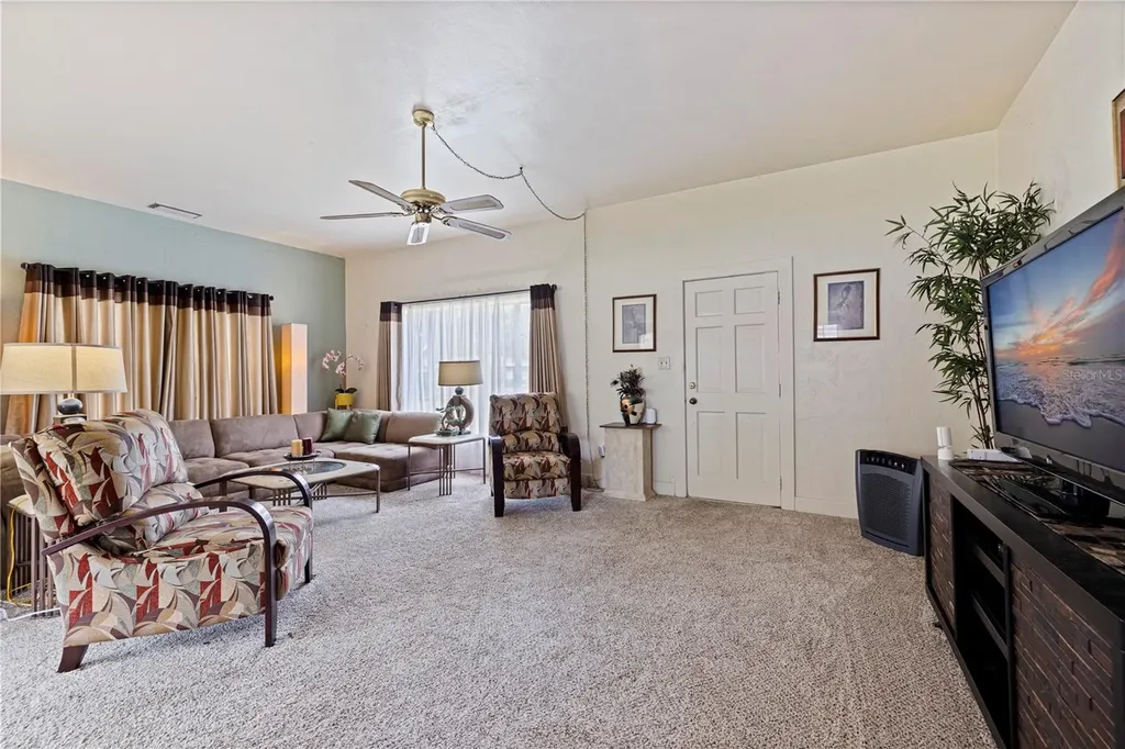 726 17th Avenue S St Petersburg FL 33701