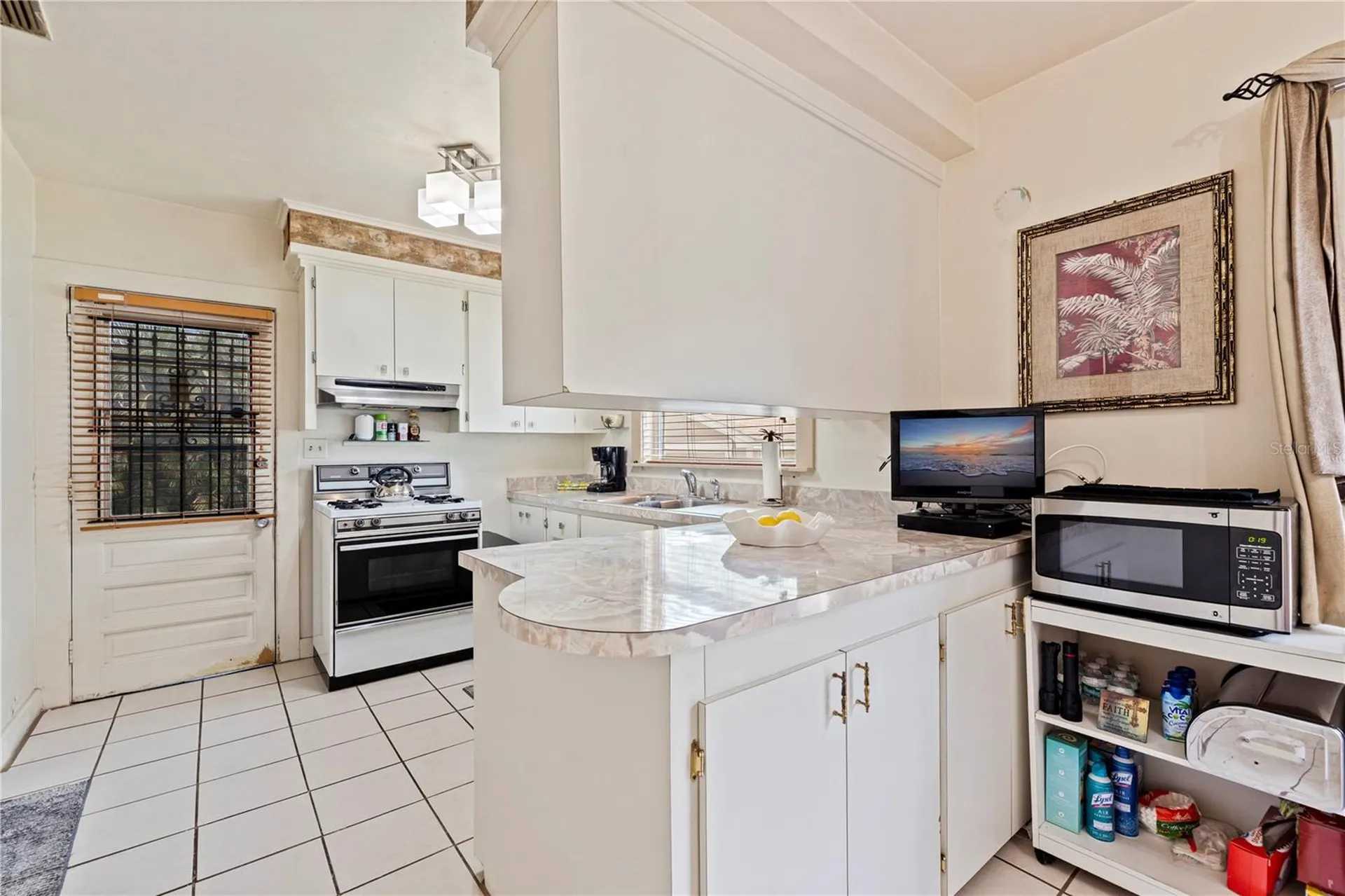 726 17th Avenue S St Petersburg FL 33701