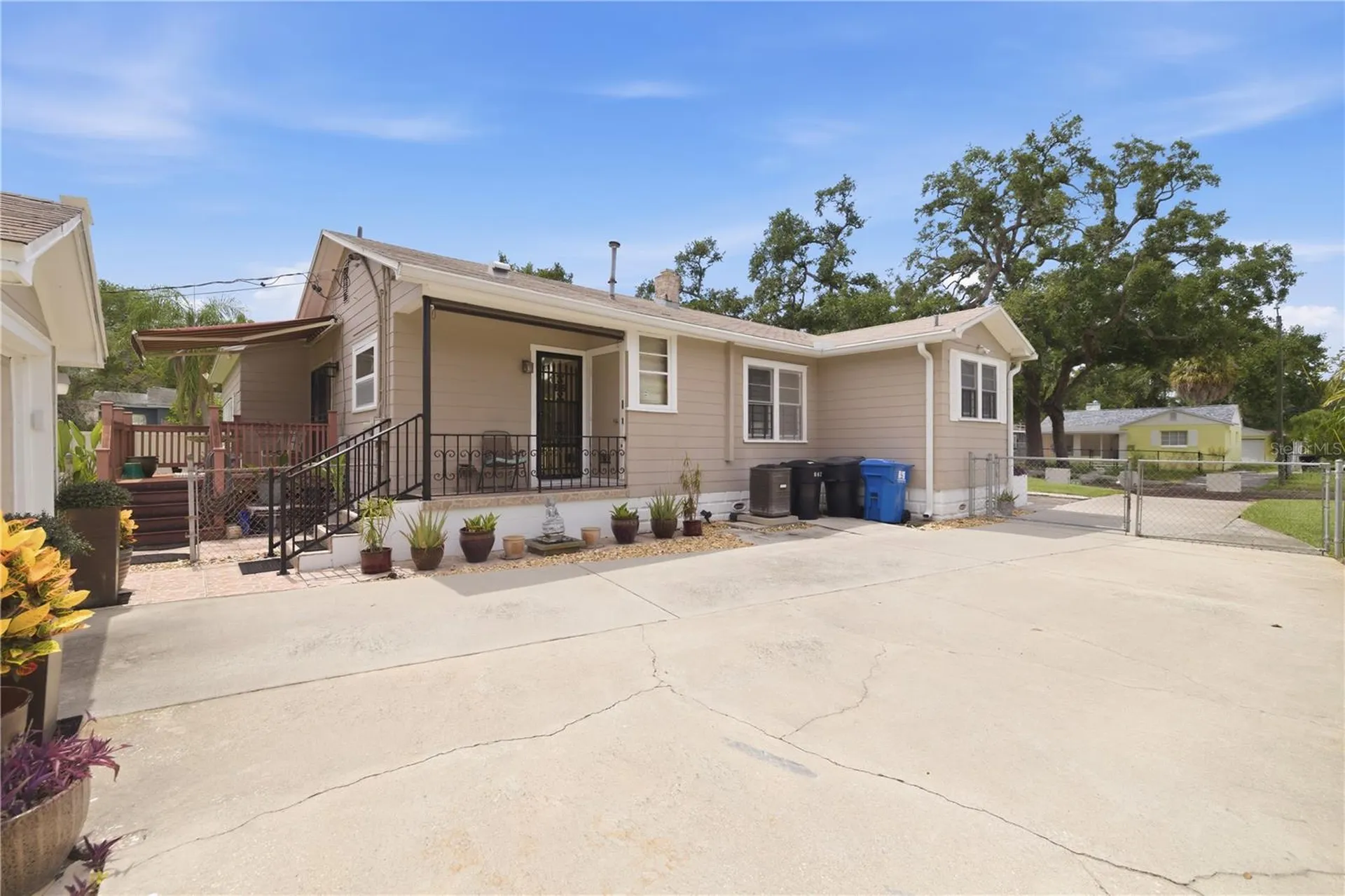 726 17th Avenue S St Petersburg FL 33701