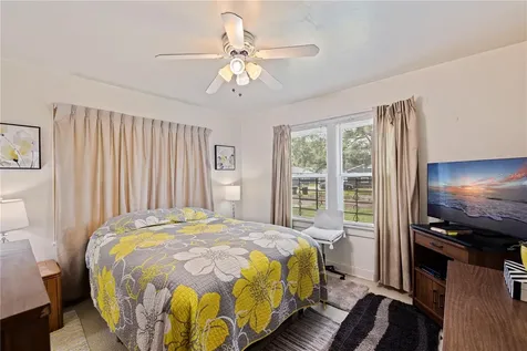 726 17th Avenue S St Petersburg FL 33701