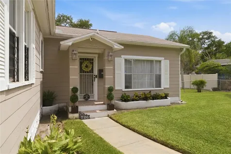 726 17th Avenue S St Petersburg FL 33701