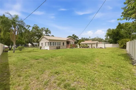 726 17th Avenue S St Petersburg FL 33701