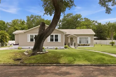 726 17th Avenue S St Petersburg FL 33701