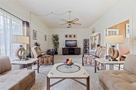 726 17th Avenue S St Petersburg FL 33701