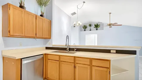1082 Covington Street Oviedo FL 32765