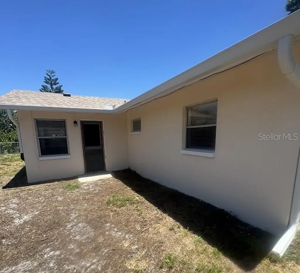 4509 Brooksdale Drive Sarasota FL 34232