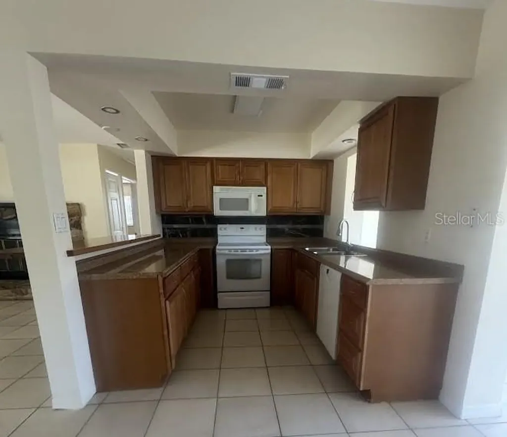 4509 Brooksdale Drive Sarasota FL 34232