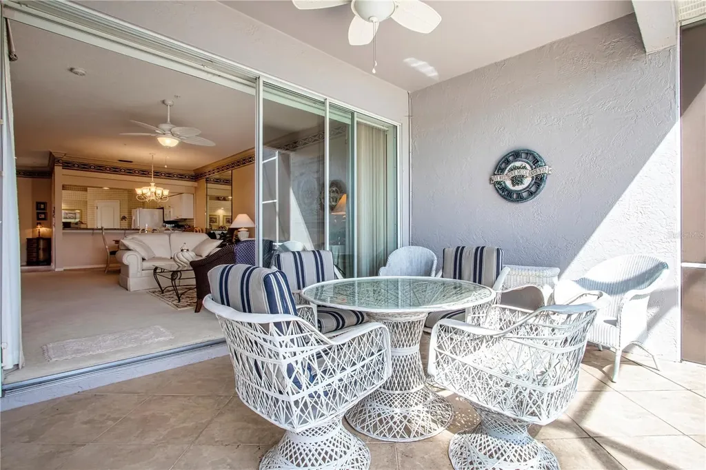 4937 Chase Oaks Drive Sarasota FL 34241