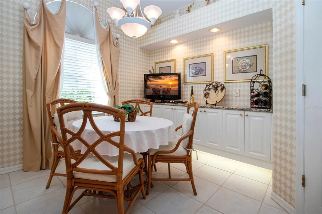 4937 Chase Oaks Drive Sarasota FL 34241