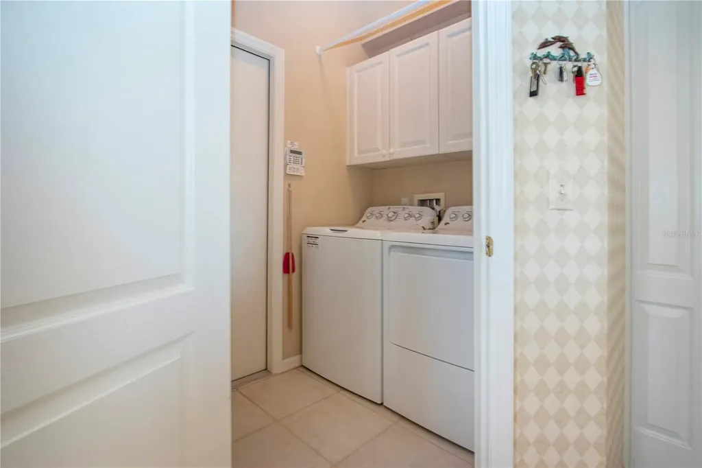 4937 Chase Oaks Drive Sarasota FL 34241