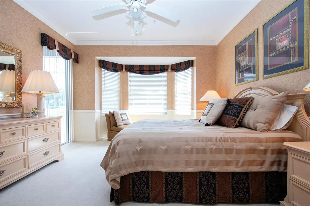 4937 Chase Oaks Drive Sarasota FL 34241