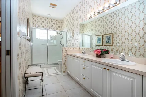 4937 Chase Oaks Drive Sarasota FL 34241