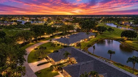 4937 Chase Oaks Drive Sarasota FL 34241