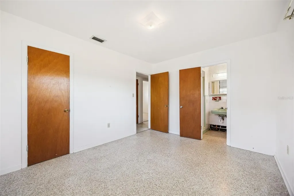 3733 Surrey Drive Orlando FL 32812