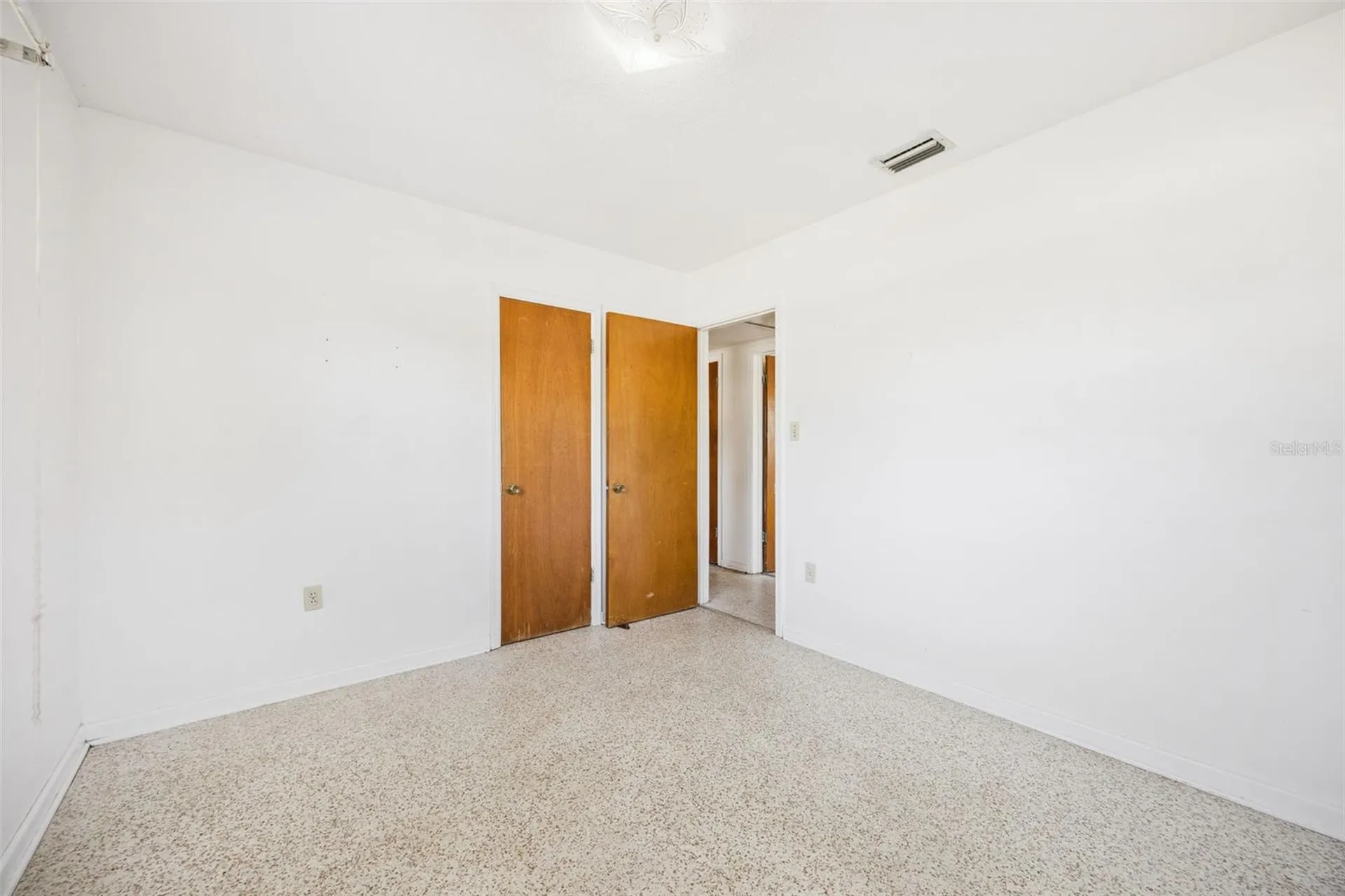 3733 Surrey Drive Orlando FL 32812