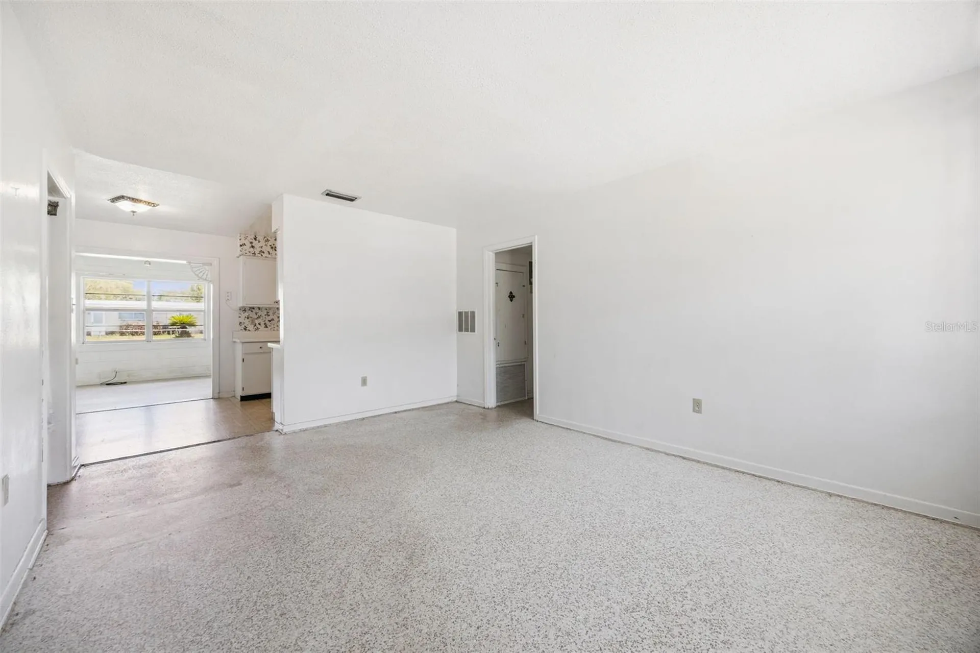 3733 Surrey Drive Orlando FL 32812