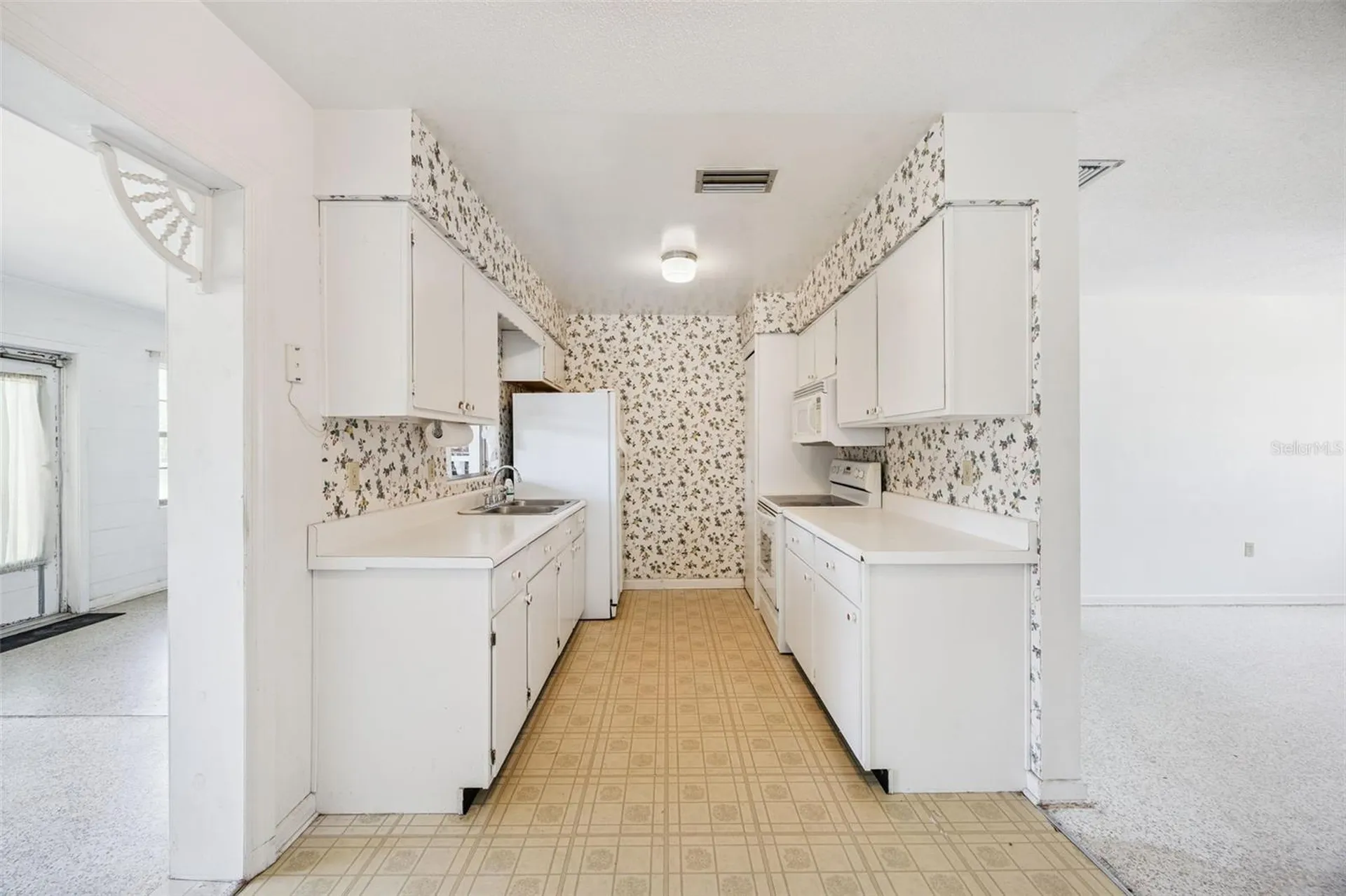 3733 Surrey Drive Orlando FL 32812