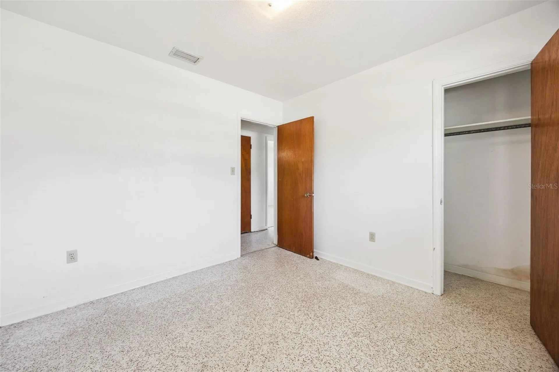3733 Surrey Drive Orlando FL 32812