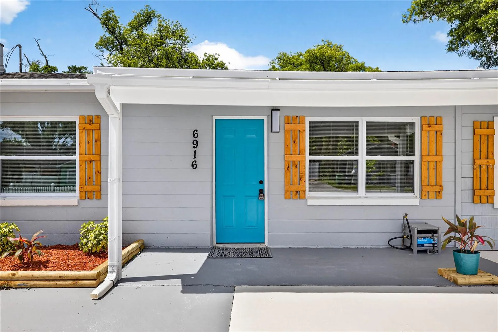 6916 N Orleans Avenue Tampa FL 33604