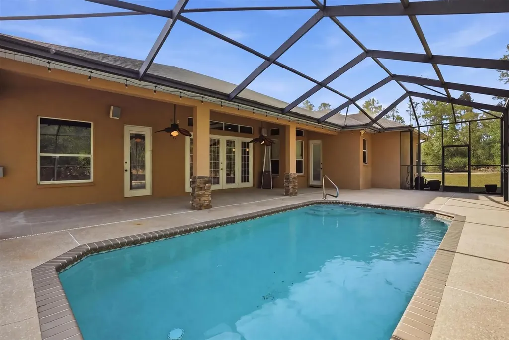 7190 Bahama Swallow Avenue Weeki Wachee FL 34613
