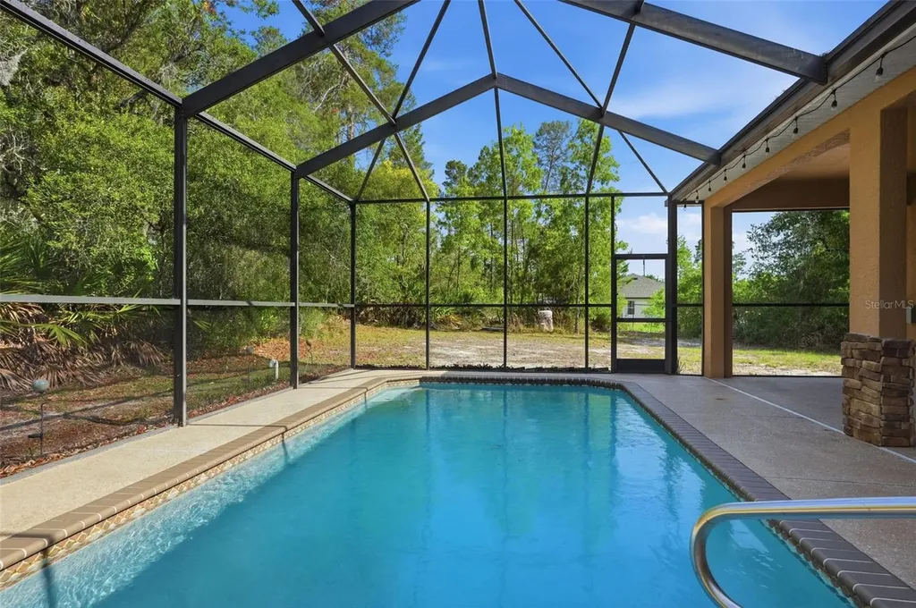 7190 Bahama Swallow Avenue Weeki Wachee FL 34613