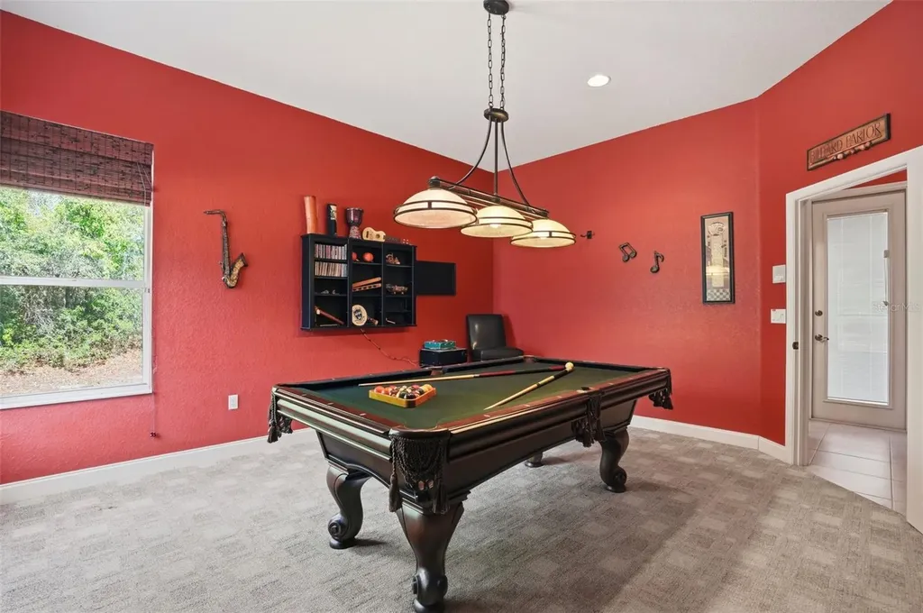 7190 Bahama Swallow Avenue Weeki Wachee FL 34613