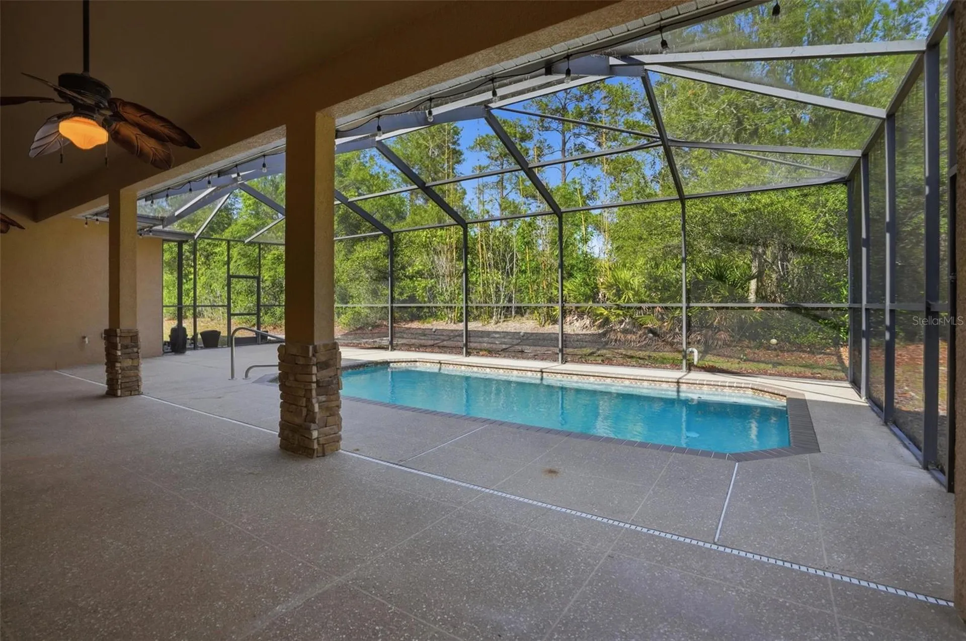 7190 Bahama Swallow Avenue Weeki Wachee FL 34613