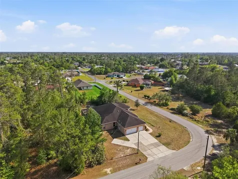 7190 Bahama Swallow Avenue Weeki Wachee FL 34613