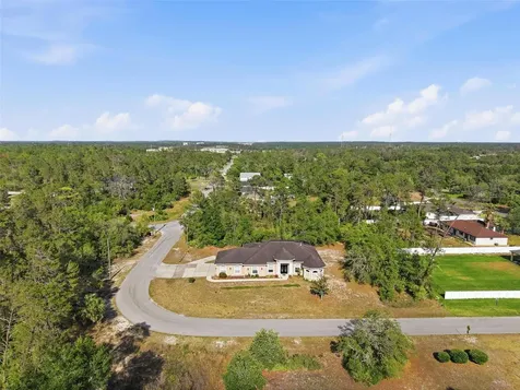 7190 Bahama Swallow Avenue Weeki Wachee FL 34613