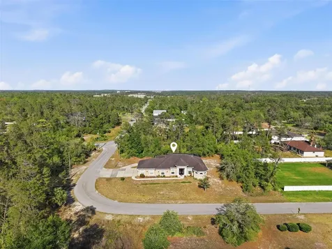 7190 Bahama Swallow Avenue Weeki Wachee FL 34613
