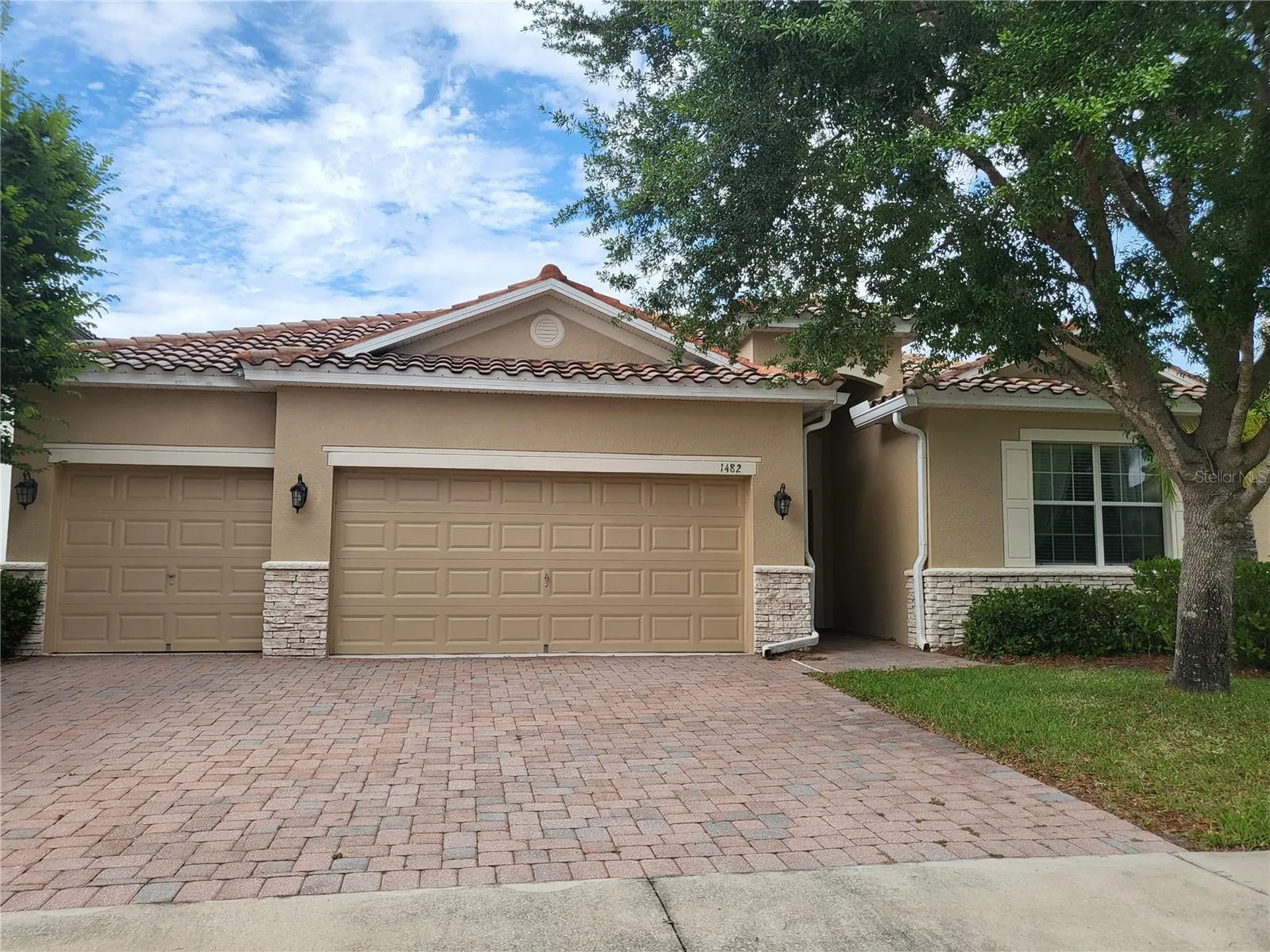 1482 Lake Side Avenue Davenport FL 33837