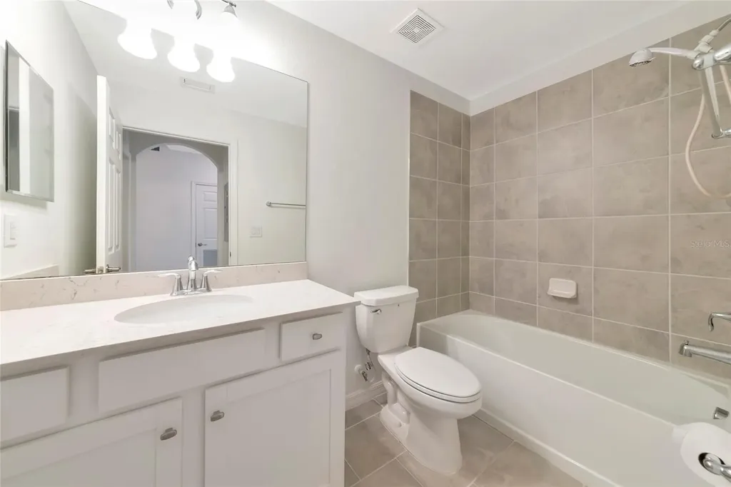 18114 Gawthrop Drive Lakewood Ranch FL 34211